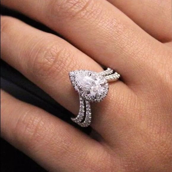 Sterling Silver CZ Ring - Picture 2 of 3